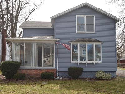 28 Minard St, Lockport, NY, 14094
