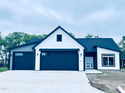 507 Mehrer Dr, Bismarck, ND, 58504