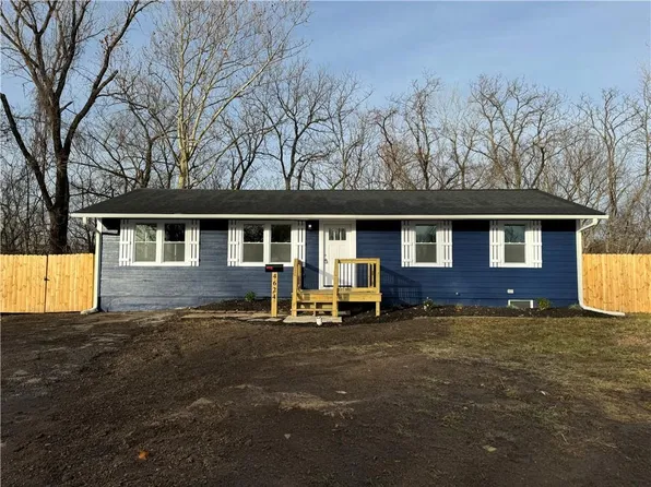 4624 Kensington Ave, Kansas City, MO 64130