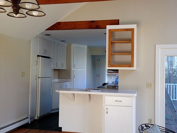 family room to kitchen