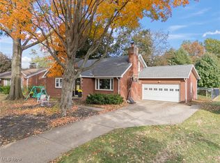 2524 Ridgedale Ave NW, Canton, OH 44708