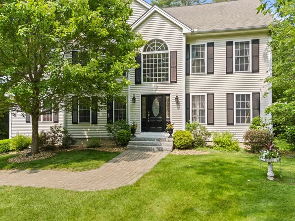 6 Evergreen Lane, Amherst, NH 03031