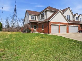 26614 W Old Kerry Grv, Channahon, IL 60410