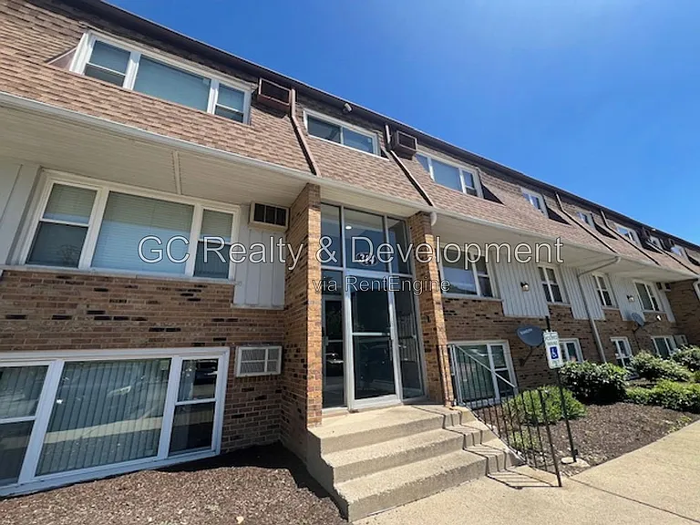 314 N Warwick Ave #GD — Photo 1