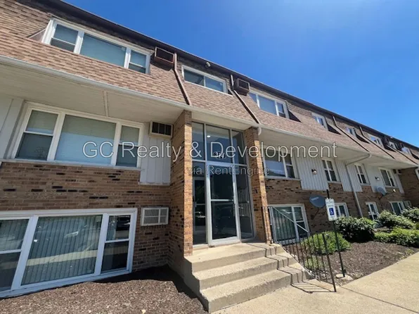 314 N Warwick Ave APT Gd, Westmont, IL 60559