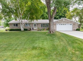 5171 N Harbour Dr, Winneconne, WI 54986
