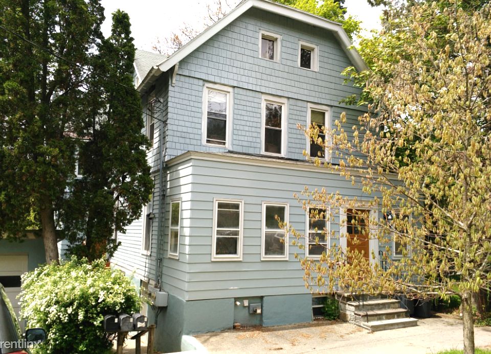 206 Schuyler Pl.