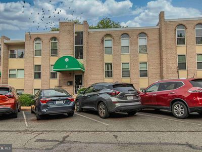 5 Canterbury Sq APT 201, Alexandria, VA, 22304