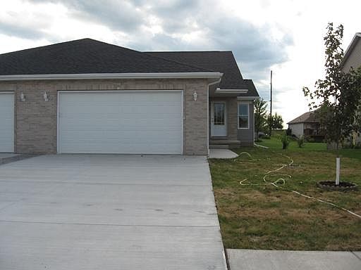 1st image of 217 Oakwood Ave #B