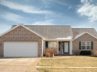 70 Tulip Bend Dr, Wentzville, MO 63385