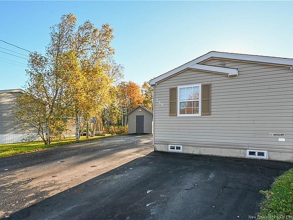 3rd image of 156 Leblanc St