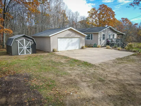 12278 N Willow Ave, Bitely, MI 49309