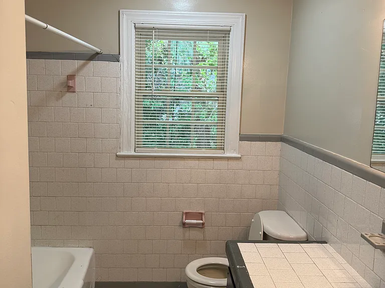 8642 W Mount Dr — Photo 6