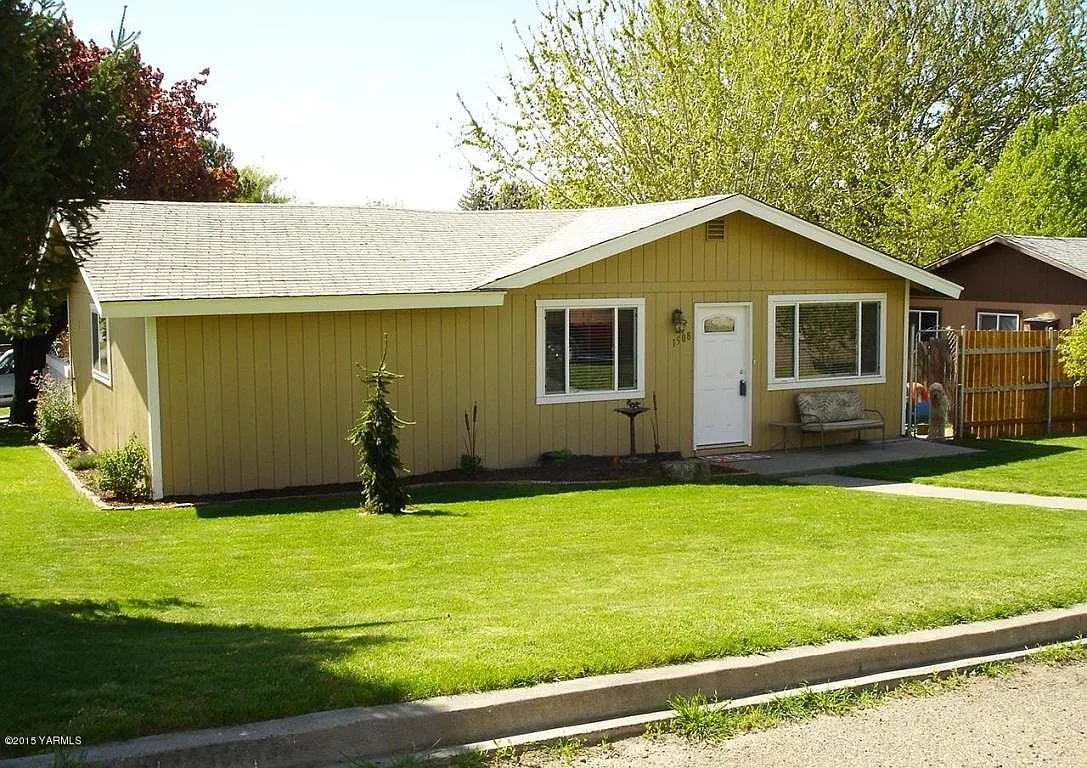 1508 Walnut St photo 1