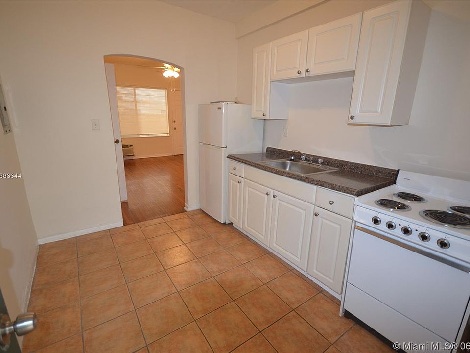 1st image of 564 NE 66th St #3