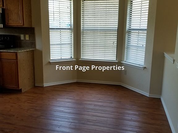 5th image of 408 E Hogan Dr