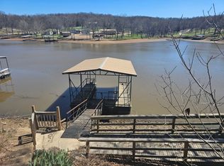 28530 Paradise Dr, Warsaw, MO 65355