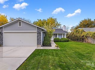 6433 N Portsmouth Ave, Boise, ID 83714