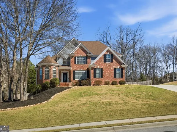 1456 Rockview Ln, Loganville, GA 30052