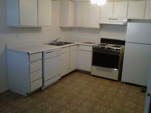4th image of 850 Colony S Unit 41