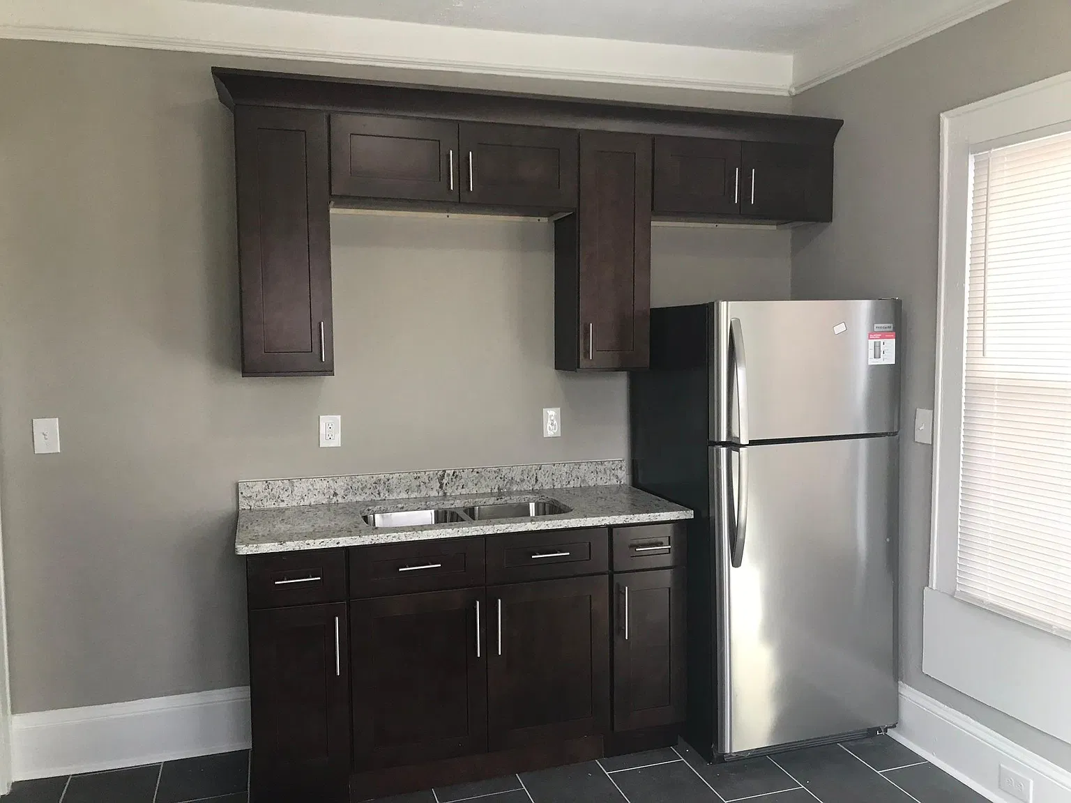 1 bed, 750 sqft, $950 — Photo 2
