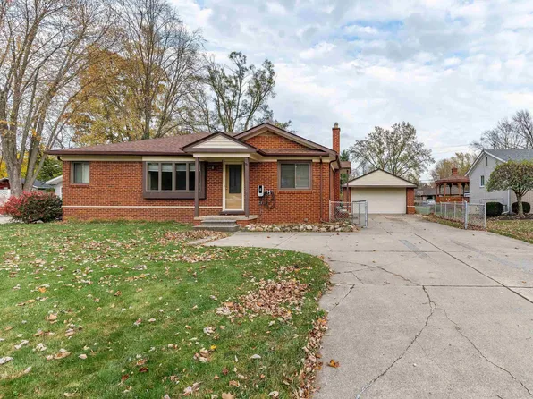 51270 Shelby Rd, Shelby Township, MI 48316