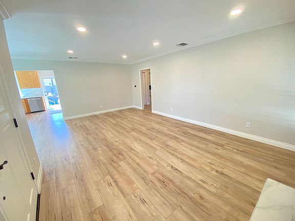4th image of 225 San Marco Dr