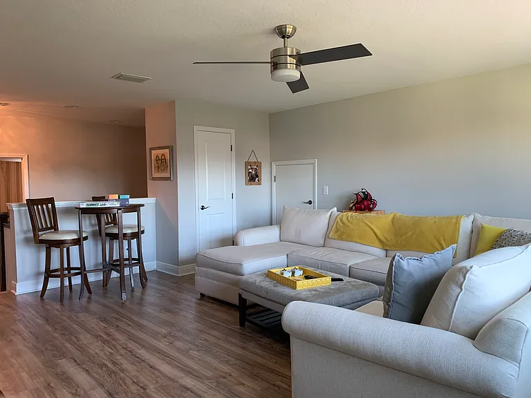 14216 Lambert Bridge Ln — Photo 38
