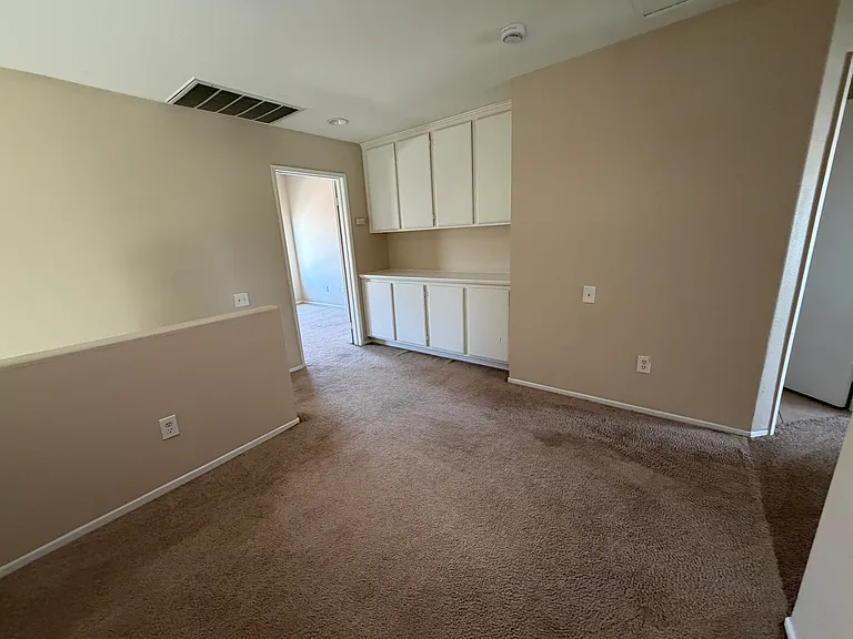 1439 Avena Way — Photo 13