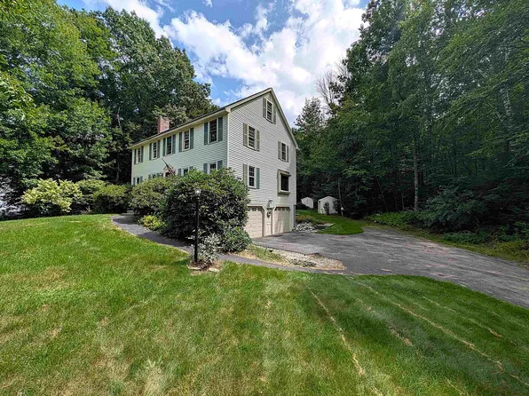 2 Nutfield Drive, Londonderry, NH 03053