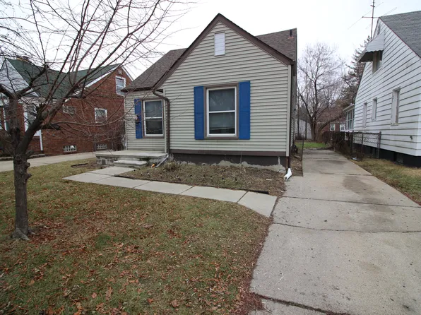 20253 Washtenaw St, Harper Woods, MI 48225
