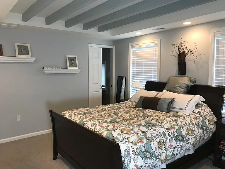 Mstr bed rm -1