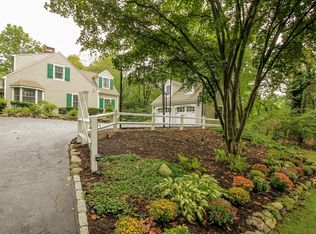 12 Edgewood Dr, Rye Brook, NY 10573