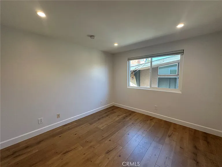 13508 Moorpark St #2 — Photo 34
