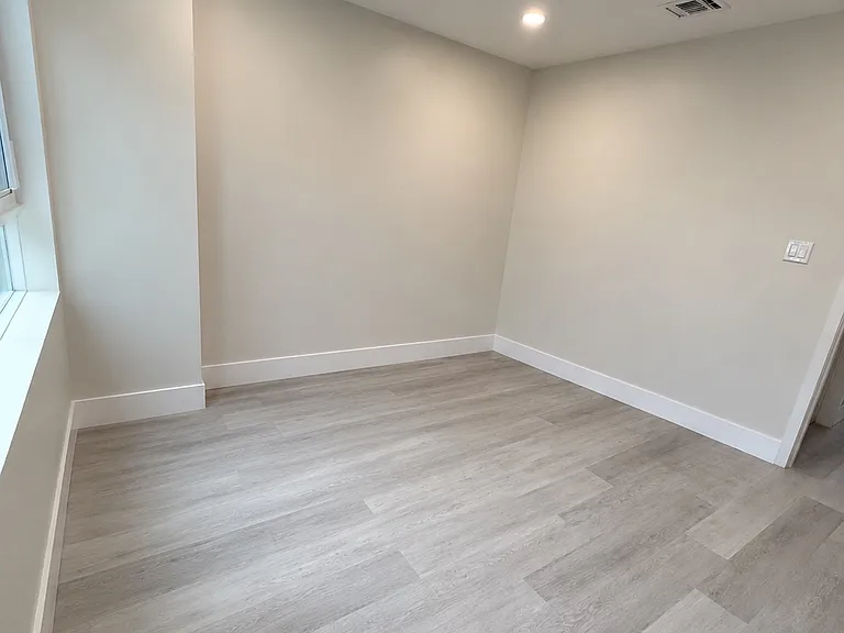 2505 NE 193rd St #4211 — Photo 7