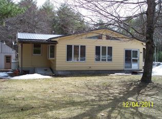 33 Old Grassy Rd, Hollis Center, ME 04042