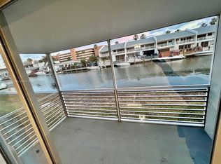 3750 NE 169th St APT 103, North Miami Beach, FL 33160