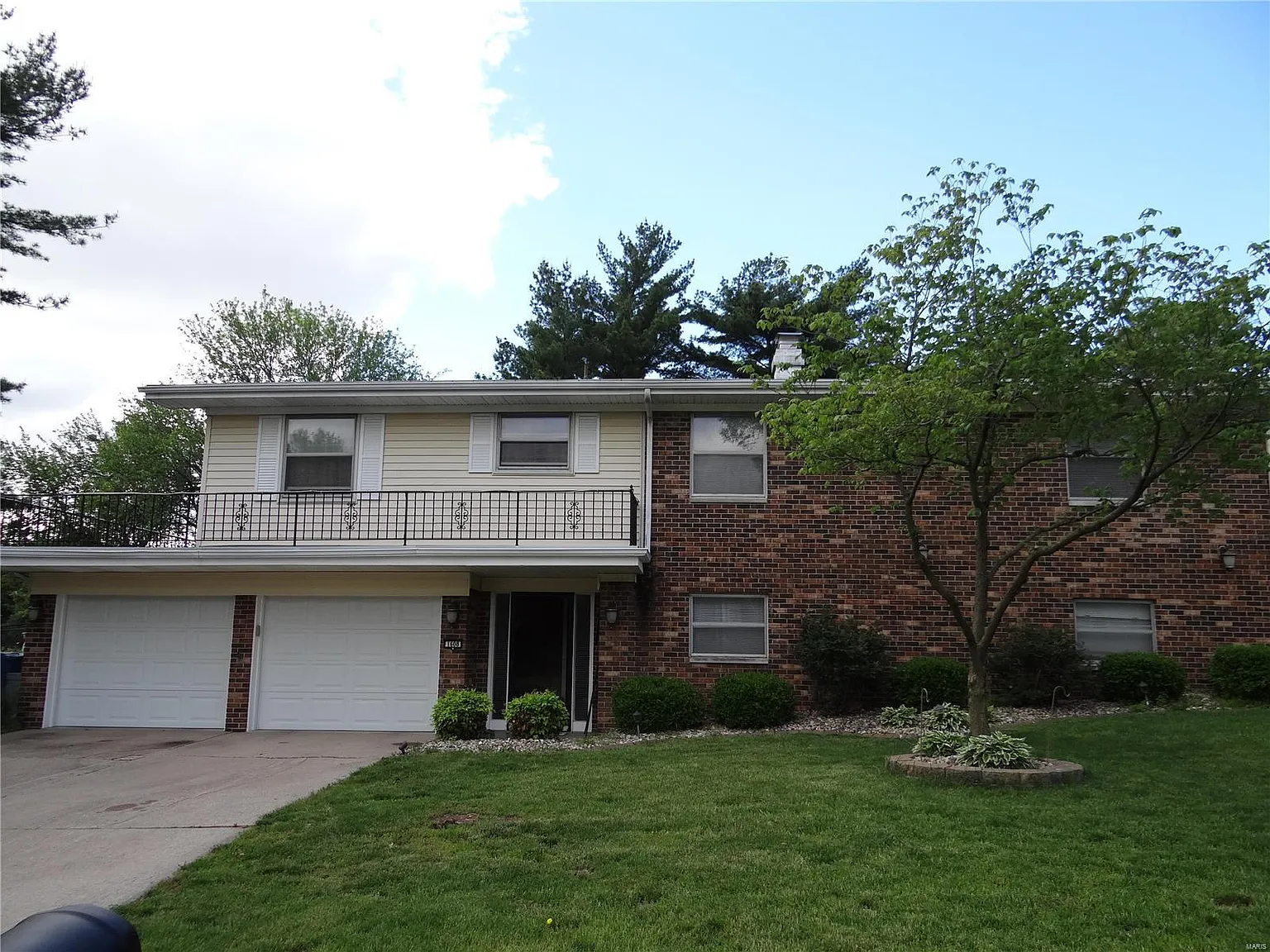 1608 Saint Andrews Dr photo 1