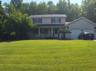 3 Butternut Rd, New Hartford, NY 13413