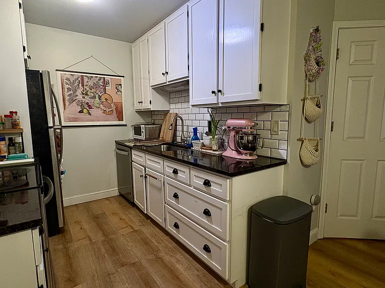 113 Hildred Dr — Photo 3