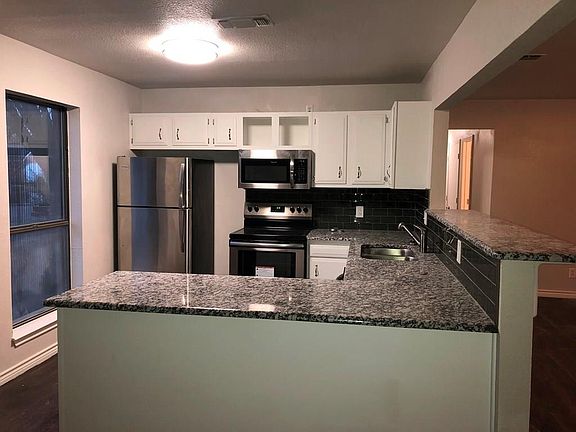 3rd image of 2135 N Village Dr