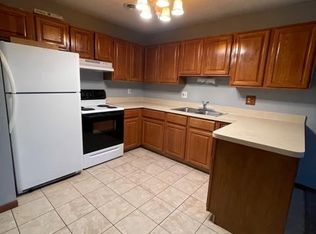 2820 Electric St S, Wyandotte, MI 48192