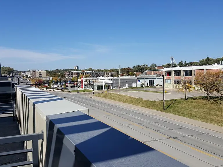 Rooftop Patio 2