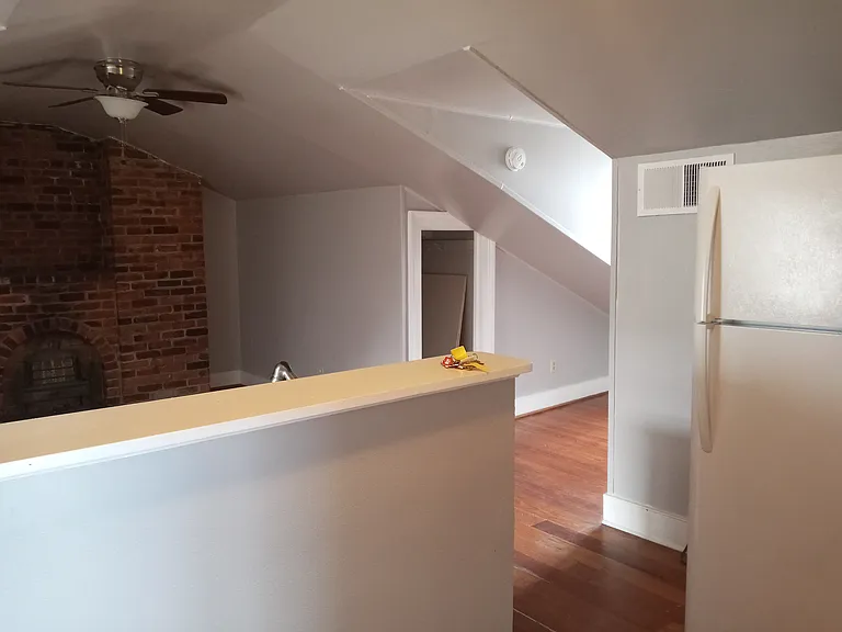 514 Madison St #9 — Photo 13