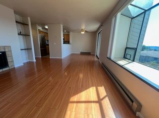1305 S Puget Dr APT B24, Renton, WA 98055