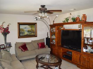 225 Hollenbeck Rd, San Marcos, CA 92069