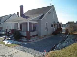 320 Cherry St, Roaring Spring, PA 16673