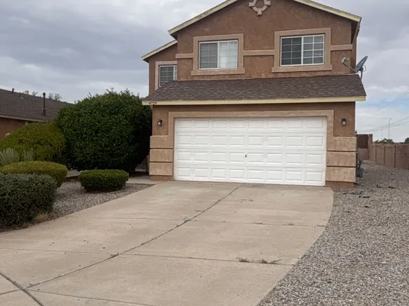 4729 Chesapeake Pl NE, Rio Rancho, NM 87144