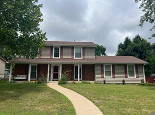 5720 SW 26th St, Topeka, KS 66614