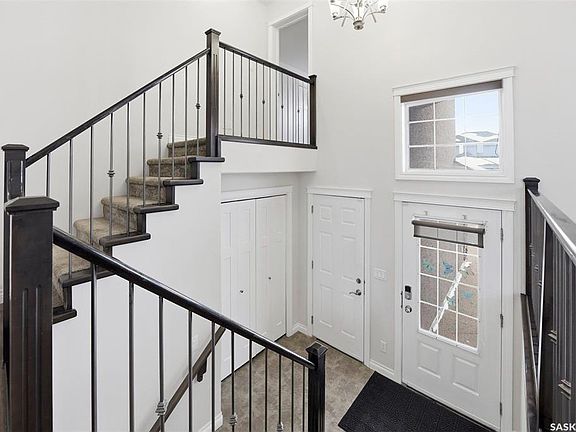 5th image of 911 Hunter ROAD